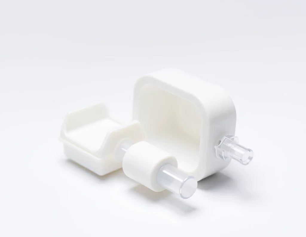 Custom Plastic Medical Devices manufactured by Sabre Plastics Tooling Ltd